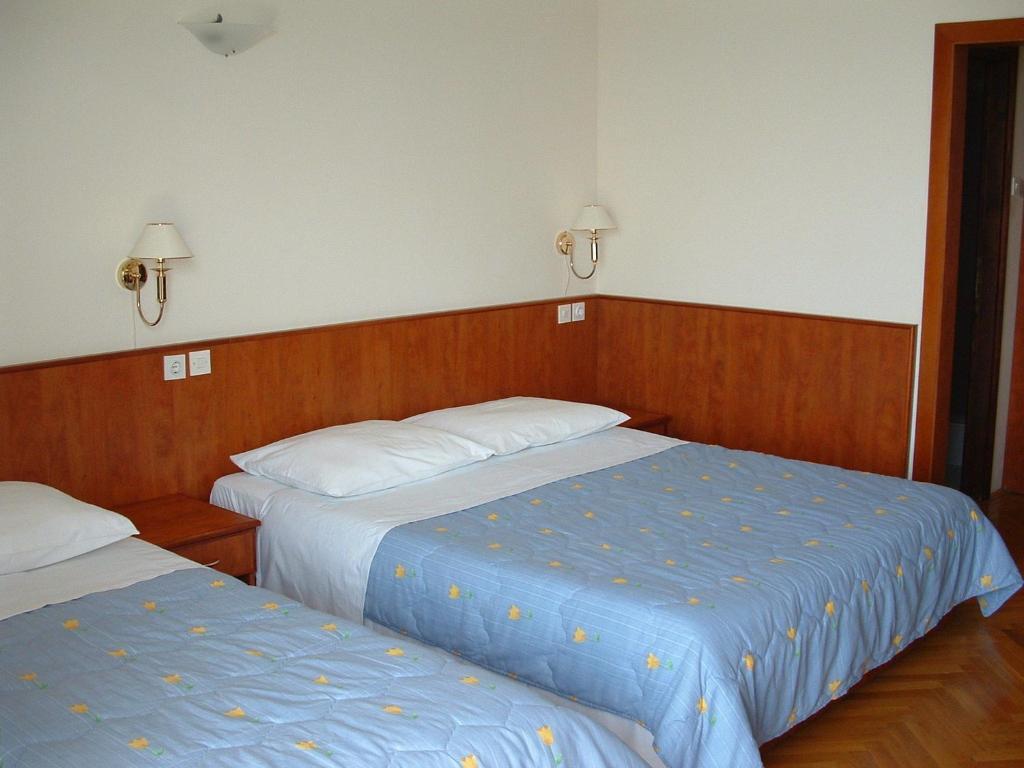 Apartments Mladina ميميتسا الغرفة الصورة